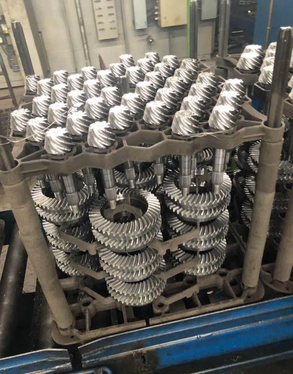 European Standard Series 06b 08b 10b 12b 16b Double Simplex Roller Chain Sprockets for Two Single Chains