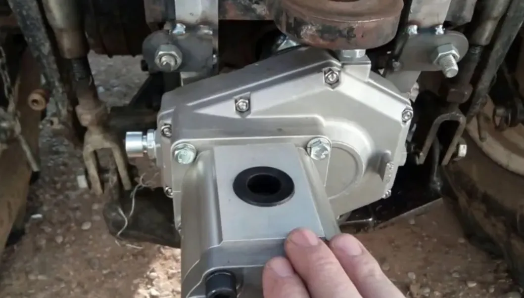Agricultural 90 Degree Right Angle Multiplier Tractor Spindle Hydraulic Pump Mower Bevel 540 to 1000 Rpm Pto Speed Increaser Increase Gearbox for Generator