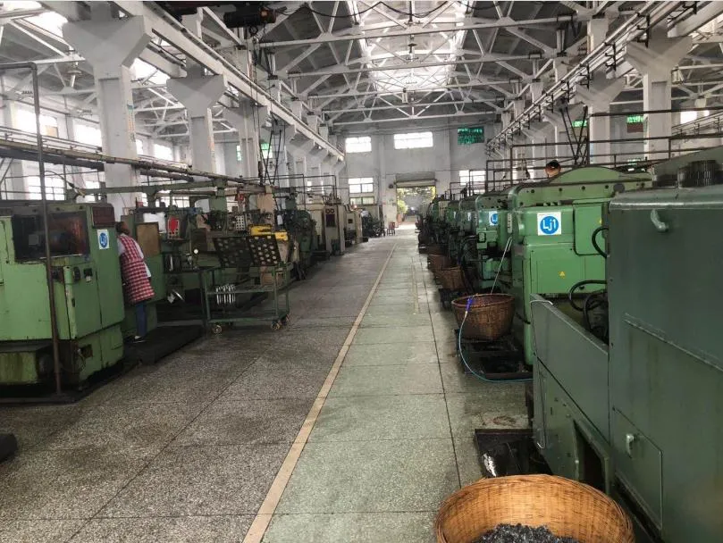 Custom Precision Auto Spare Machine Parts Die Casting Stainless Steel Straight Right Angle Miter Cold Forged Forging Spiral Zerol Helical Hypoid Bevel Gear