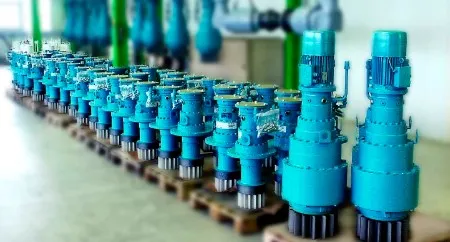 Planetary Yaw Pitch Engine Wind Energy Power Generator Hydraulic Wind Turbine Gear Motor Slew Bearing Slewing Drive Gearbox for Sun Solar Tracker