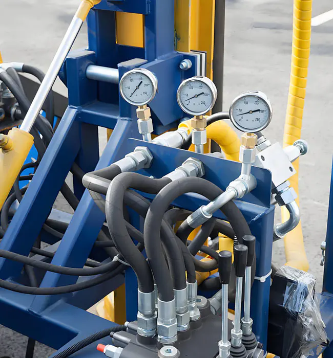Mechanical transmission is widely used in mechanical engineering